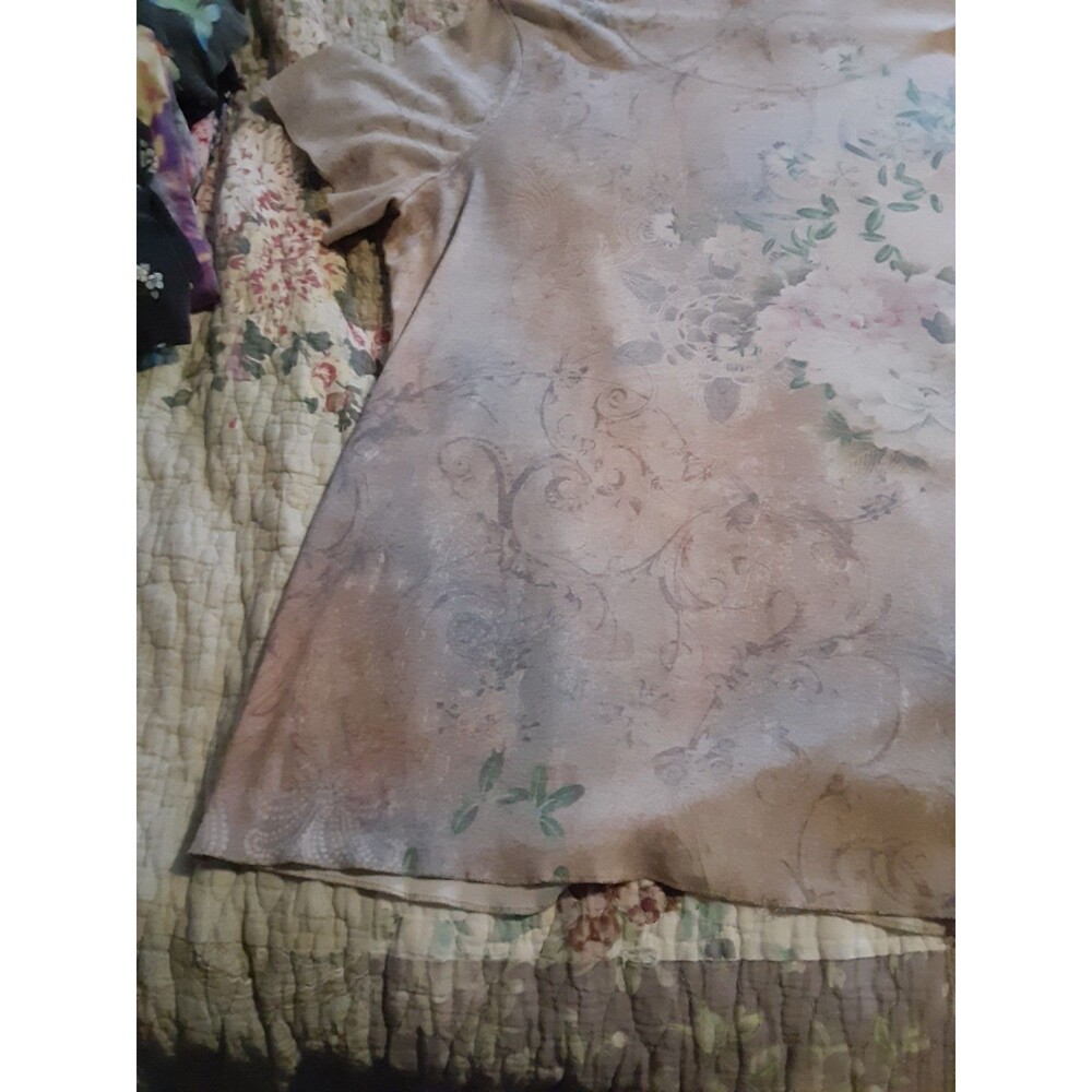 Disney mickey mouse floral t-shirt women size2X Graphic tee Casual cream - Picture 6 of 16